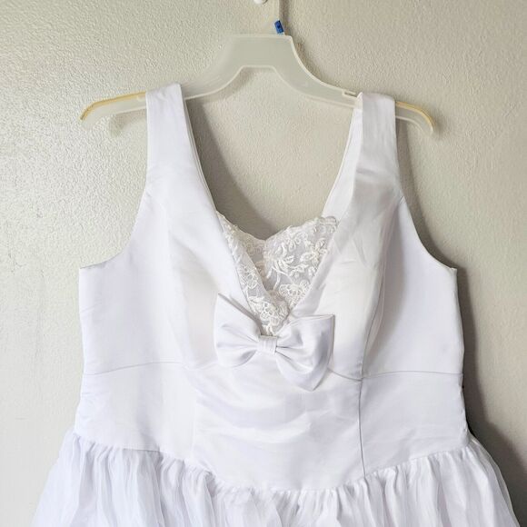 Light In The Box White Sleeveless Short Wedding Dress Size 26W - Picture 3 of 6